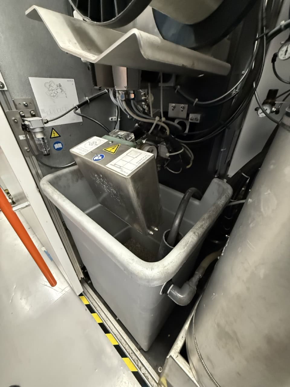 Agie Charmilles Progress VP2 Wire EDM, 2015 - Wire Chopper, Auto Threading, 35lb Spool Option - Image 6