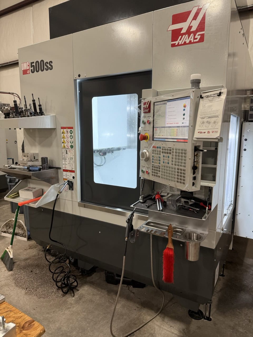Haas UMC-500SS 5 Axis UMC, 2023 - TSC, Chip Conveyor, Probe - Image 6