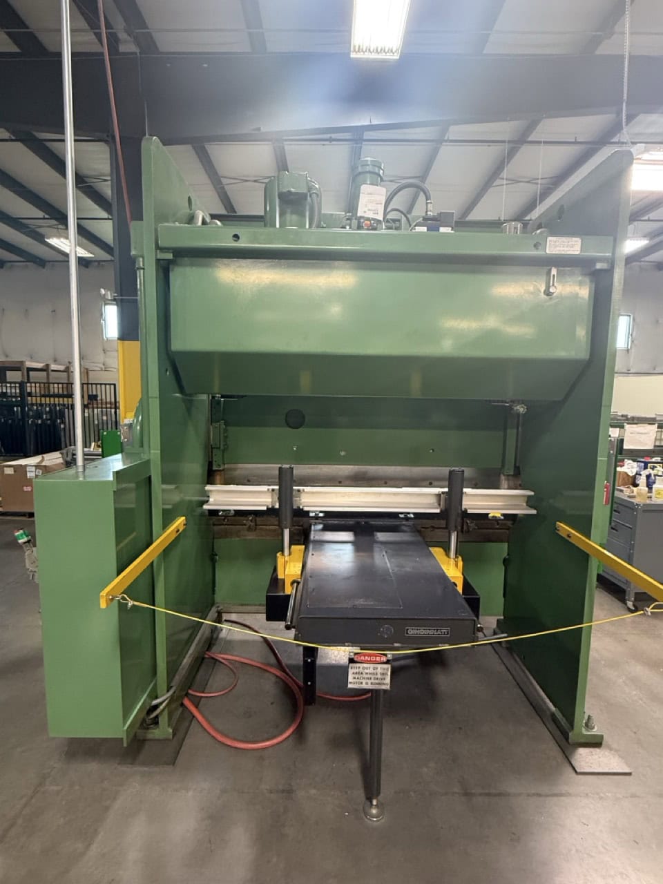 90 Ton x 8' Cincinnati 90-CBII Press Brake, 1996 - Backgauge - Image 6