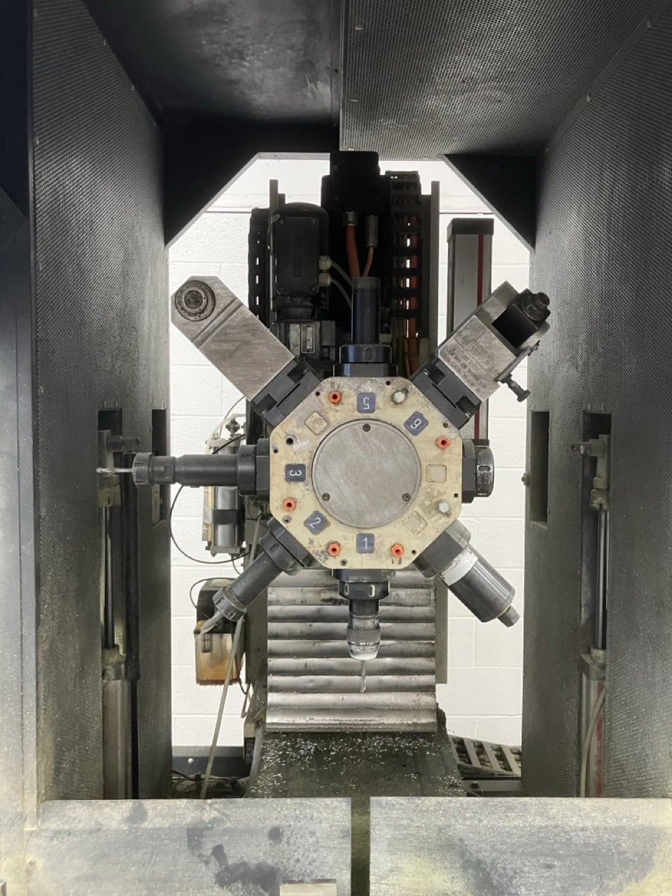 Elumatec SBZ‑130 5-Axis Profile Machining Center, 2006 - Image 4