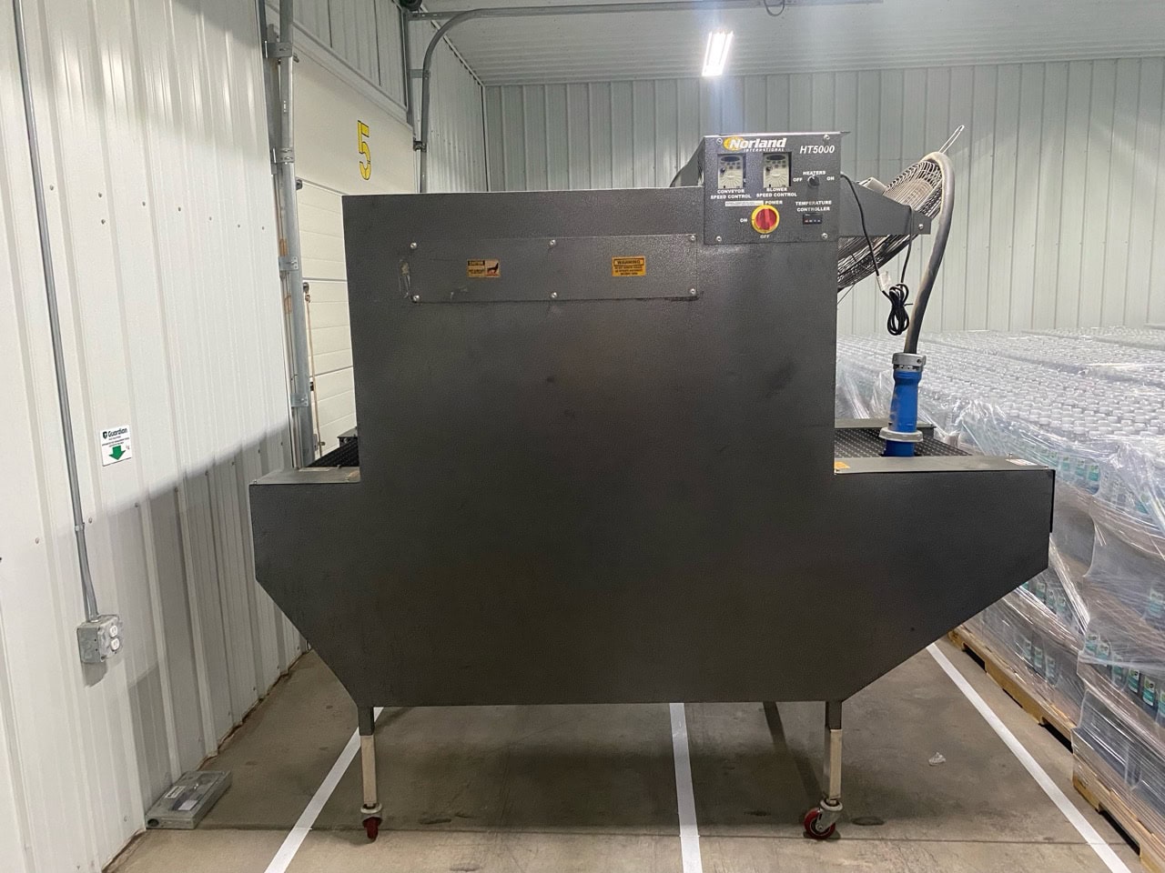 Norland International Shrink Pack HT5000 Automatic Multi-Function Shrink Wrapping System with Heat Tunnel - Image 4