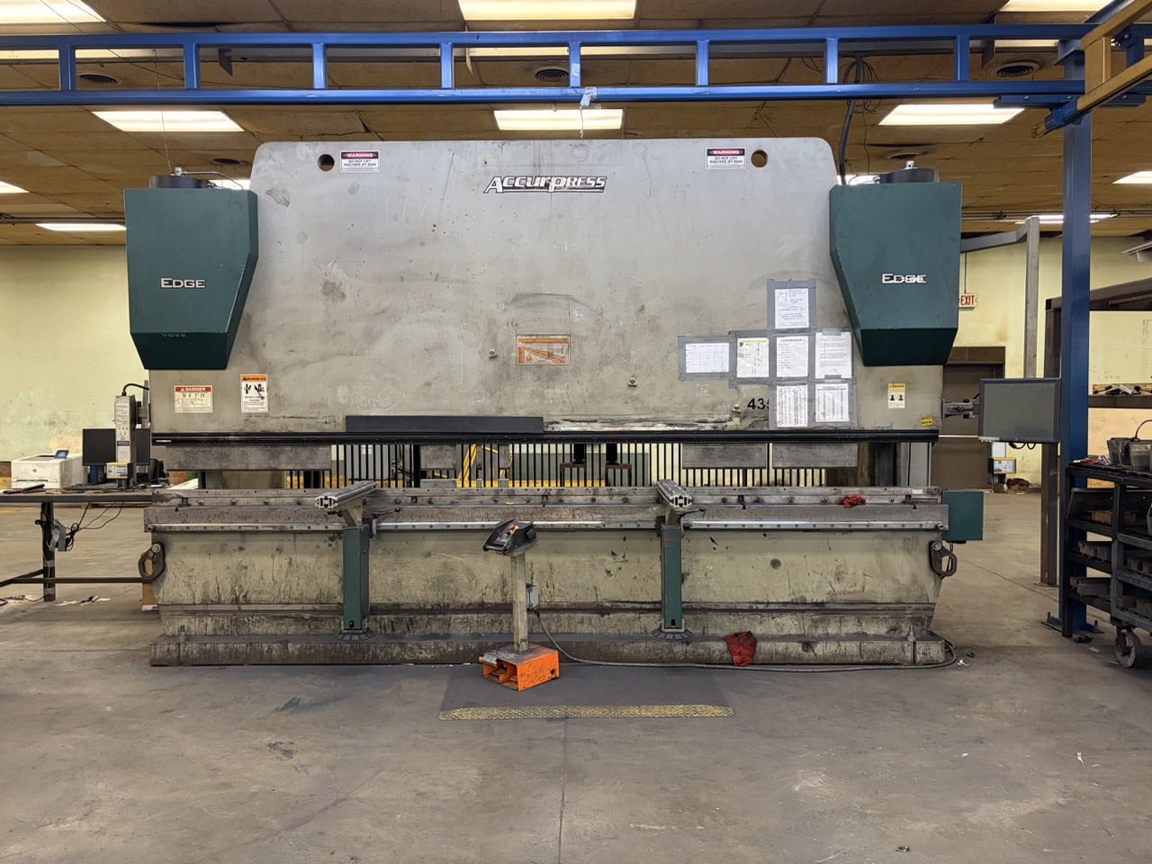 350 Ton x 16' Accurpress Edge 435016 CNC Press Brake, 2014 - Tooling Included