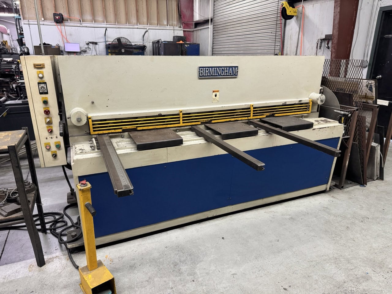3/16" x 6' Birmingham H-0645 Hydraulic Shear, 2004 - Backgauge