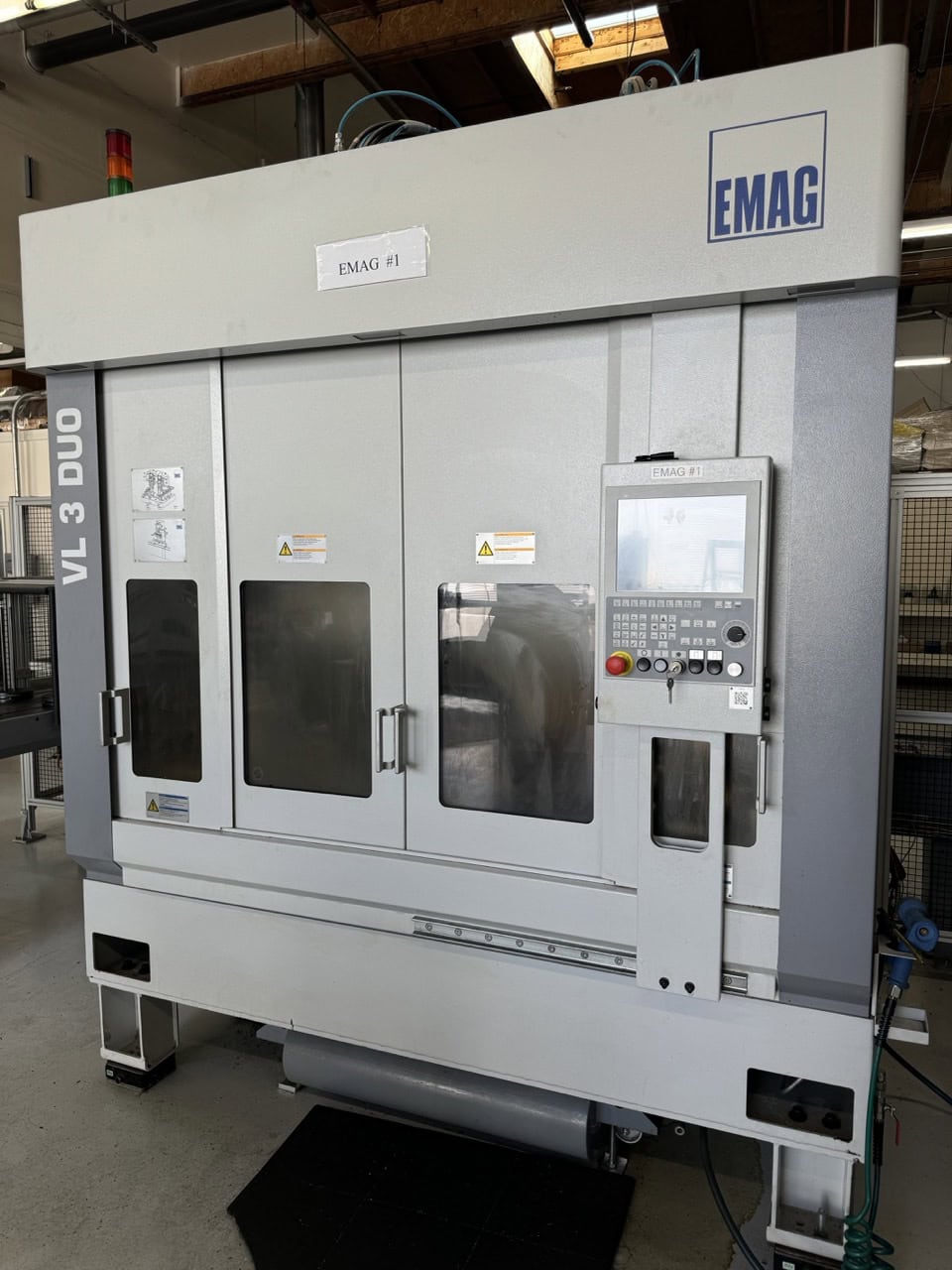 EMAG VL3-DUO CNC Twin Spindle Vertical Turret Lathe, 2018 - Chip Conveyor, Full Automation System