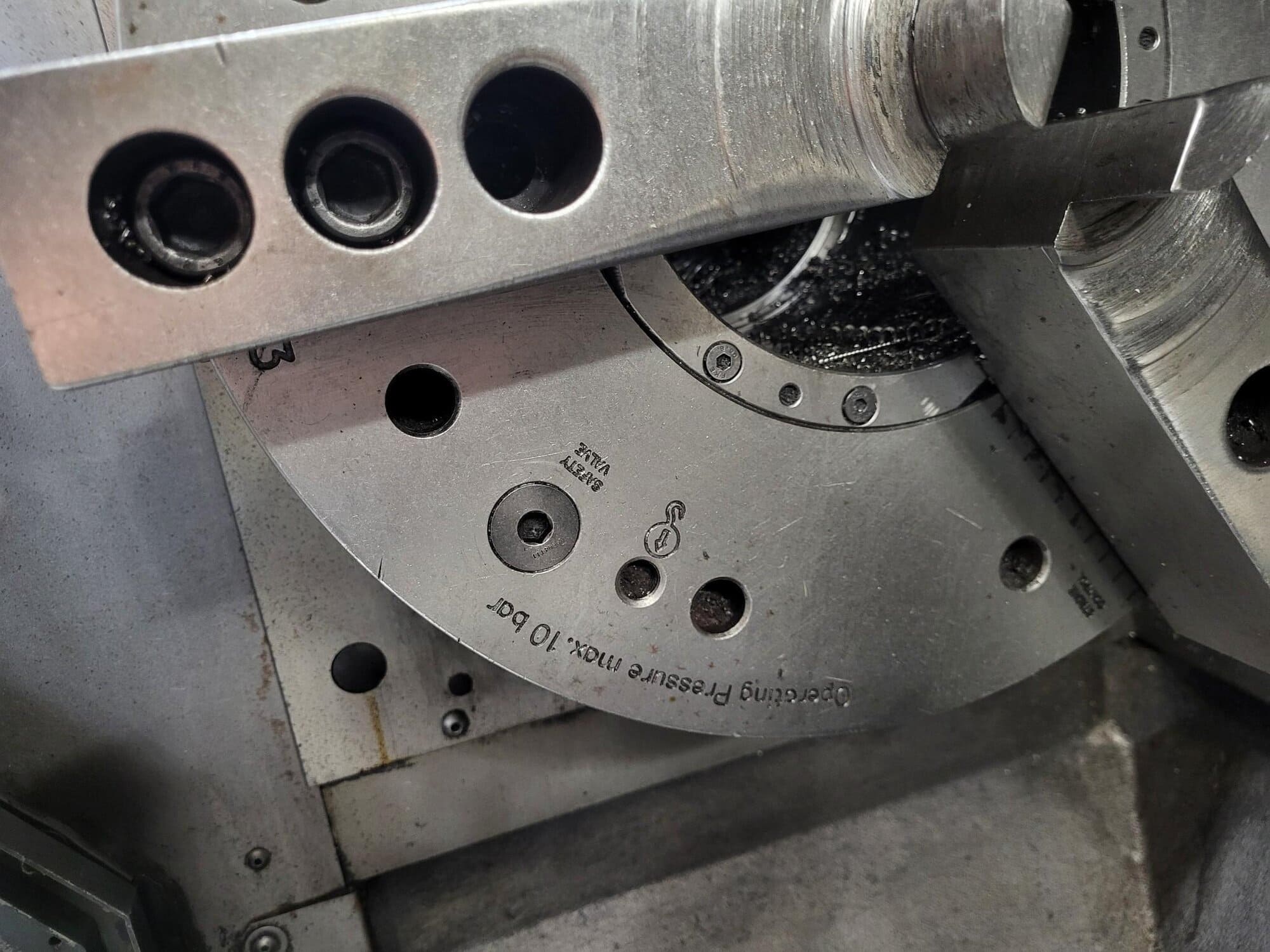 Haas ST-40 Big Bore CNC Lathe, 2013 - Chip Conveyor, 18.5" SMW Autoblok Chuck - Image 17