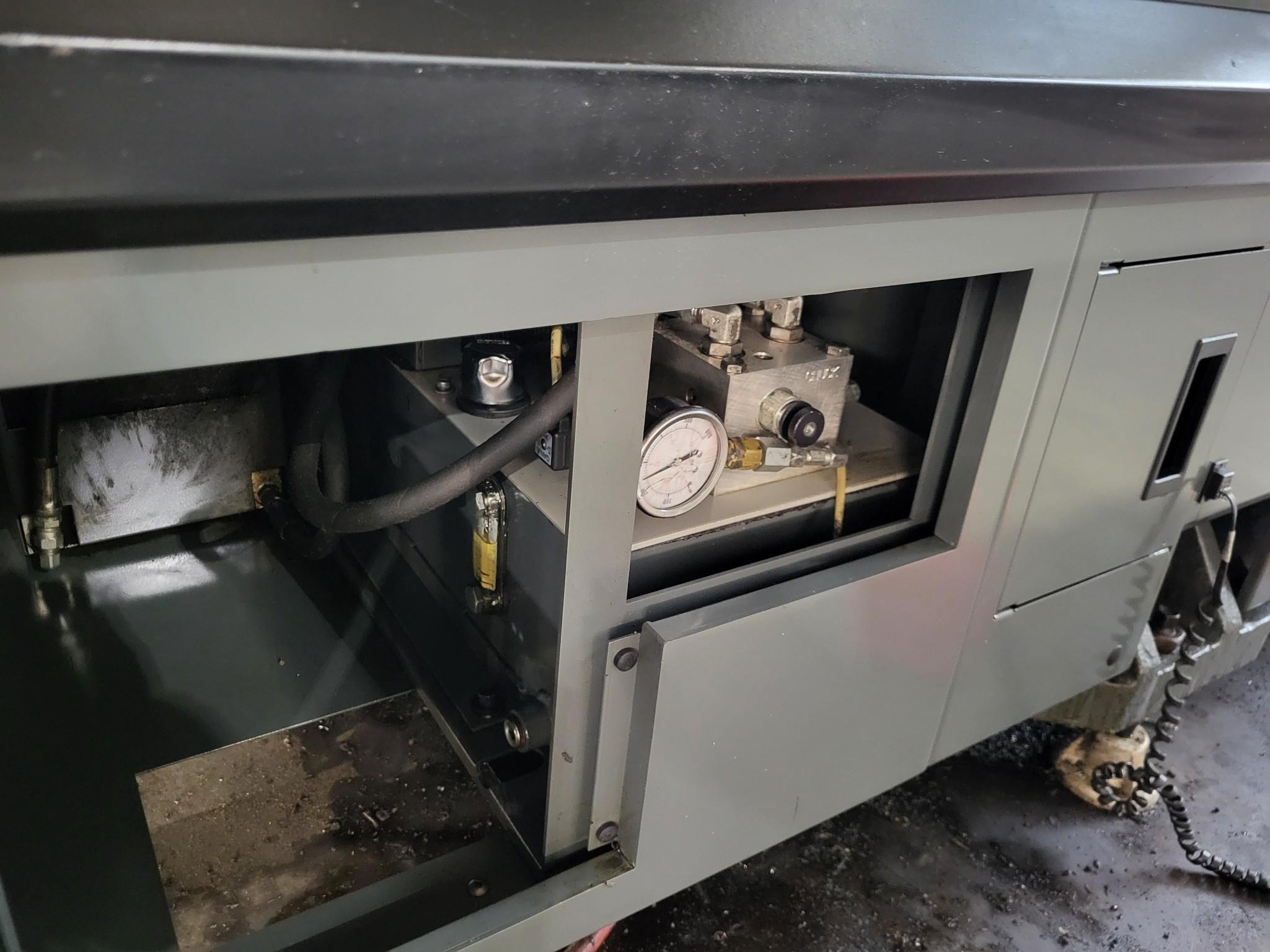 Haas ST-40 Big Bore CNC Lathe, 2013 - Chip Conveyor, 18.5" SMW Autoblok Chuck - Image 20