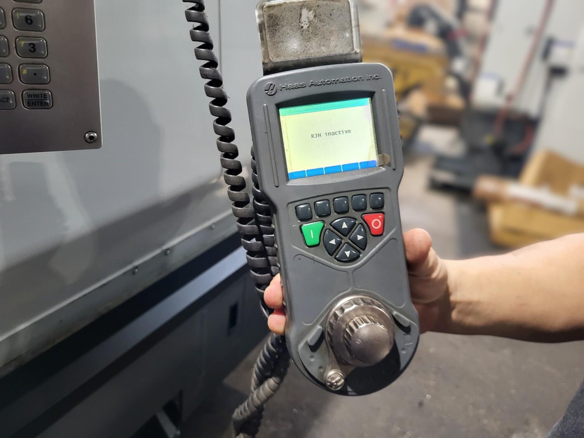 Haas ST-40 Big Bore CNC Lathe, 2013 - Chip Conveyor, 18.5" SMW Autoblok Chuck - Image 9