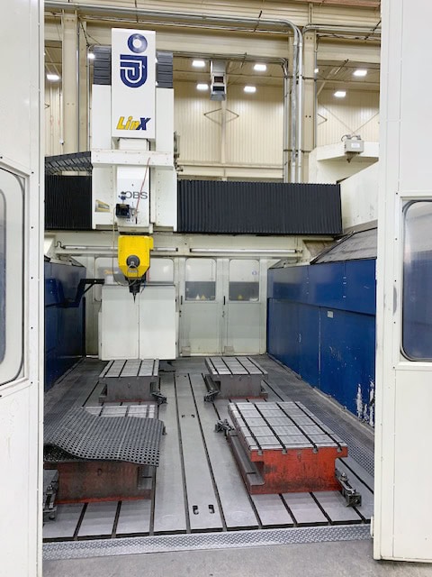 JOBS Linx/S 5-AXIS CNC Gantry Mill, 2003 – 3 Spindle Changer- HSK63, HSK100, 32 ATC, Fidia - Image 2