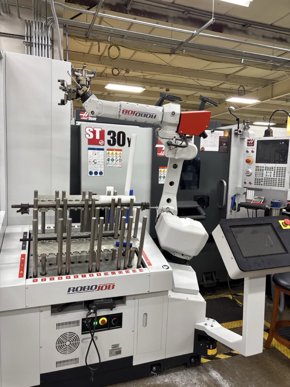 RoboJob Turn-Assist 200i Cobot, 2021 - Dual Gripper System, Laser Safety Scanner - Image 2