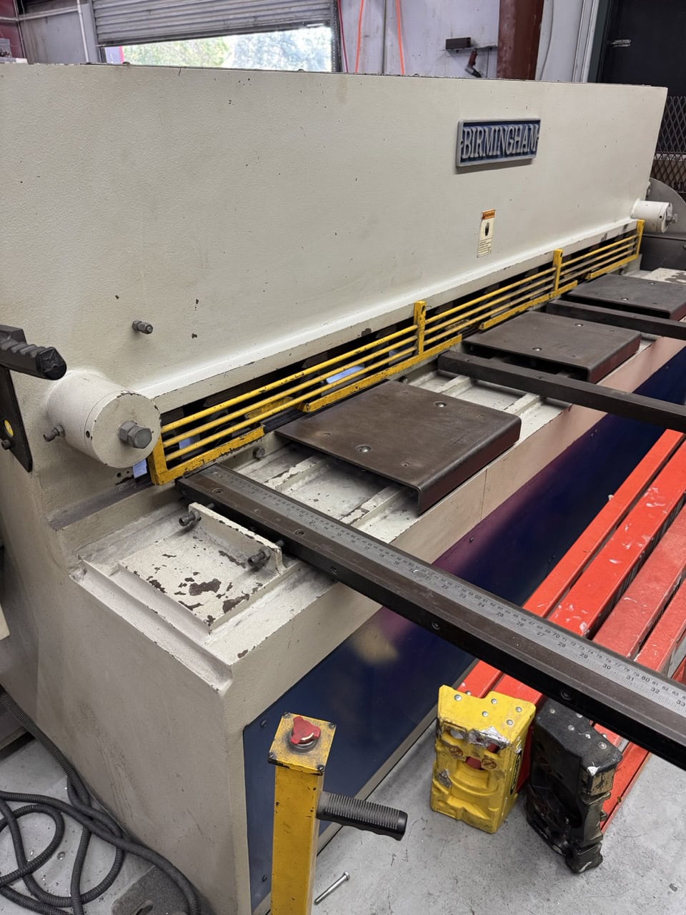 3/16" x 6' Birmingham H-0645 Hydraulic Shear, 2004 - Backgauge - Image 2