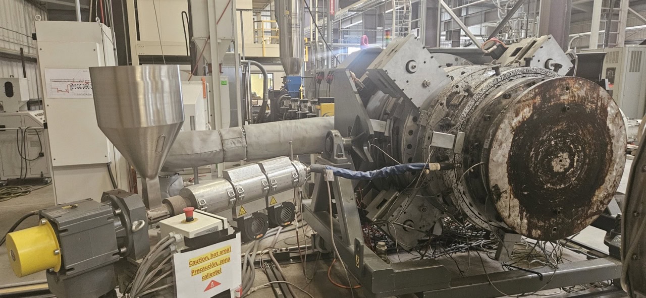 Battenfeld Helix II 630 VFI+FDC Pipe Extrusion Line, 2020 - solEx NG-90 Single Screw Extruder, Feeders, Vac Tanks, CoolTanks - Image 7