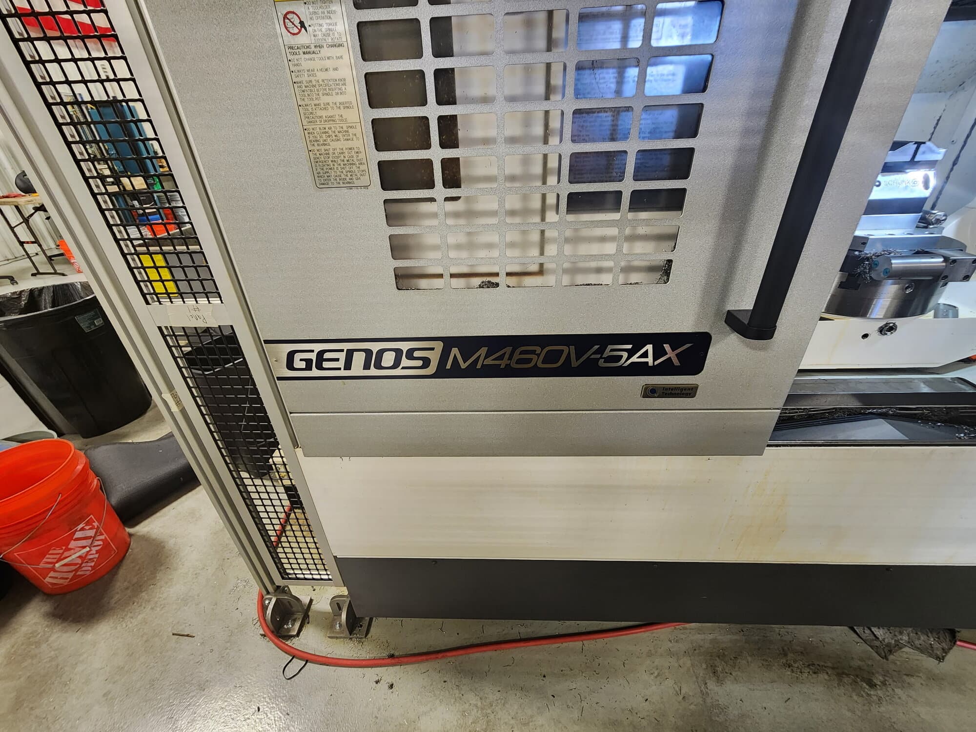 Okuma Genos M460V-5AX 5-Axis CNC VMC, 2021 - Robot Loader, Blum Laser, 1,000 PSI TSC, Mist Collector - Image 5