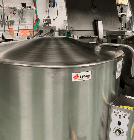 Legion 100 Gallon Self-Contained, Low-Profile, Jacketed Steam Kettle - Image 6