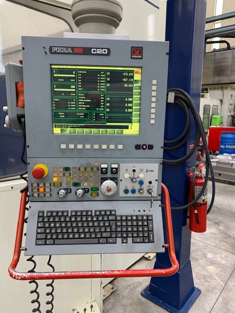 JOBS Linx/S 5-AXIS CNC Gantry Mill, 2003 – 3 Spindle Changer- HSK63, HSK100, 32 ATC, Fidia - Image 7