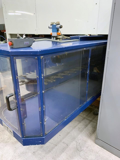 JOBS Linx/S 5-AXIS CNC Gantry Mill, 2003 – 3 Spindle Changer- HSK63, HSK100, 32 ATC, Fidia - Image 9