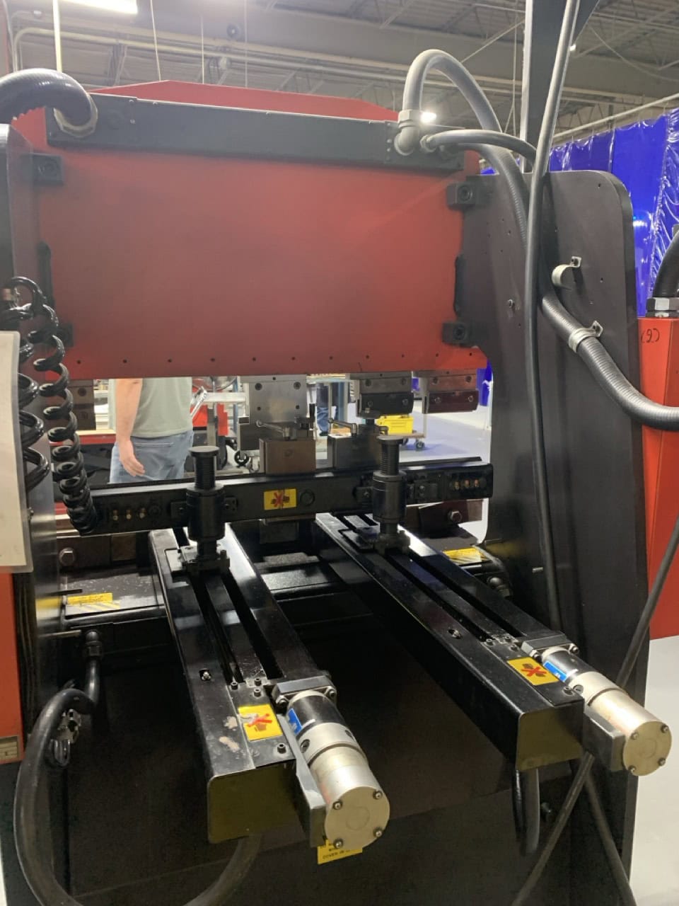 35 Ton x 4' Amada RG-35S Hydraulic Press Brake, 1993 - Image 4