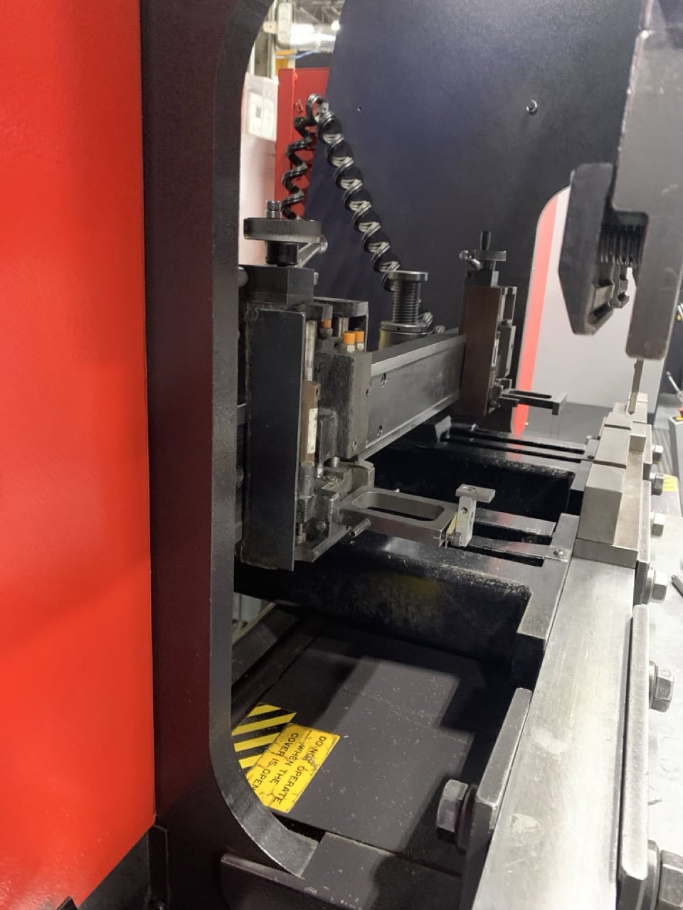 35 Ton x 4' Amada RG-35S Hydraulic Press Brake, 1993 - Image 7