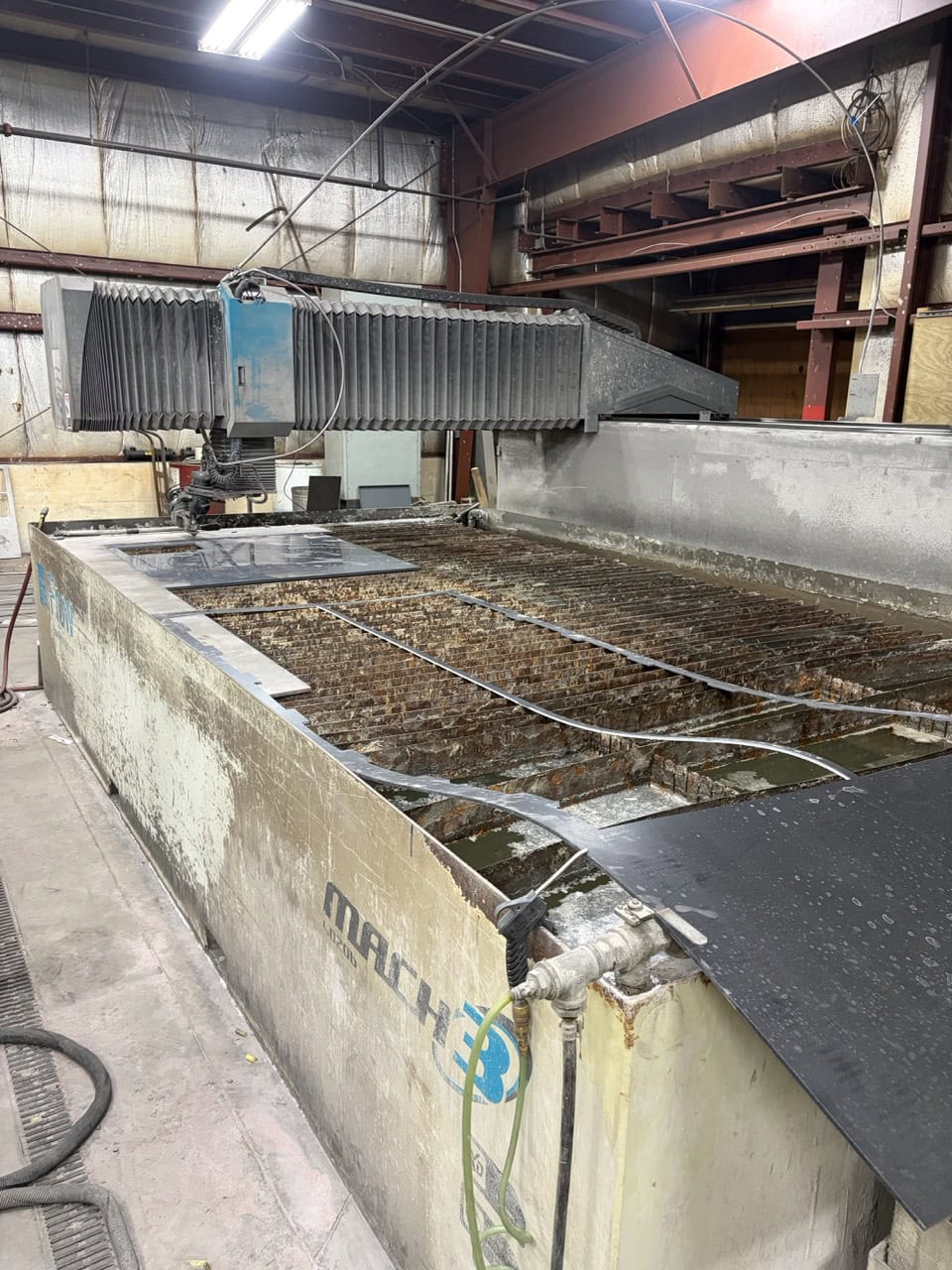 13' x 6' Flow Mach3 4020B XD CNC Waterjet, 2016 - 5-Axis XD Cutting Head - Image 10