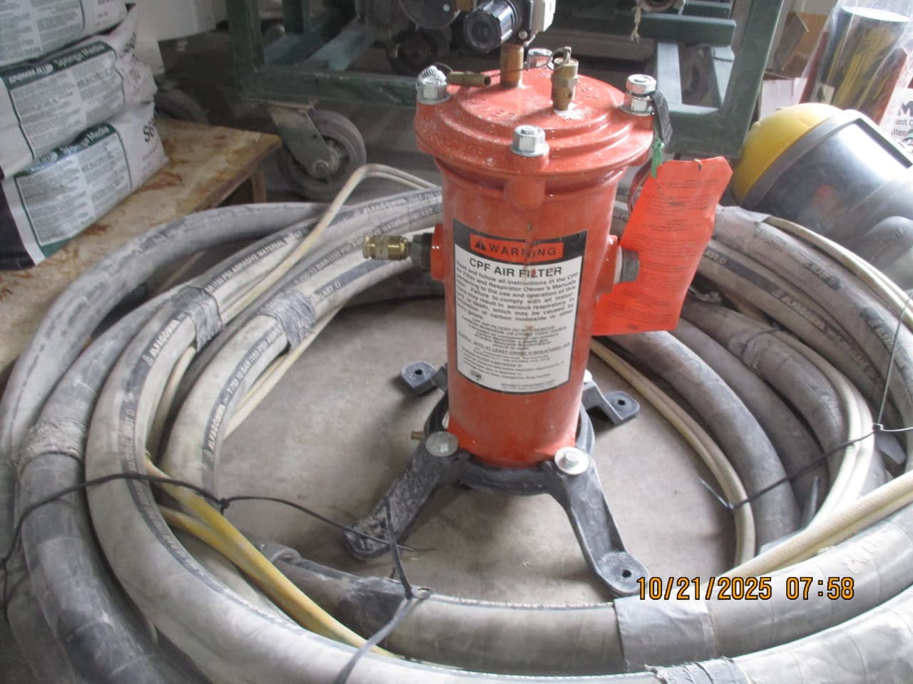 SpongeJet Sponge Media Blaster with Recycler 35E-CE and Fresh Air Hood, 2012 - Image 15