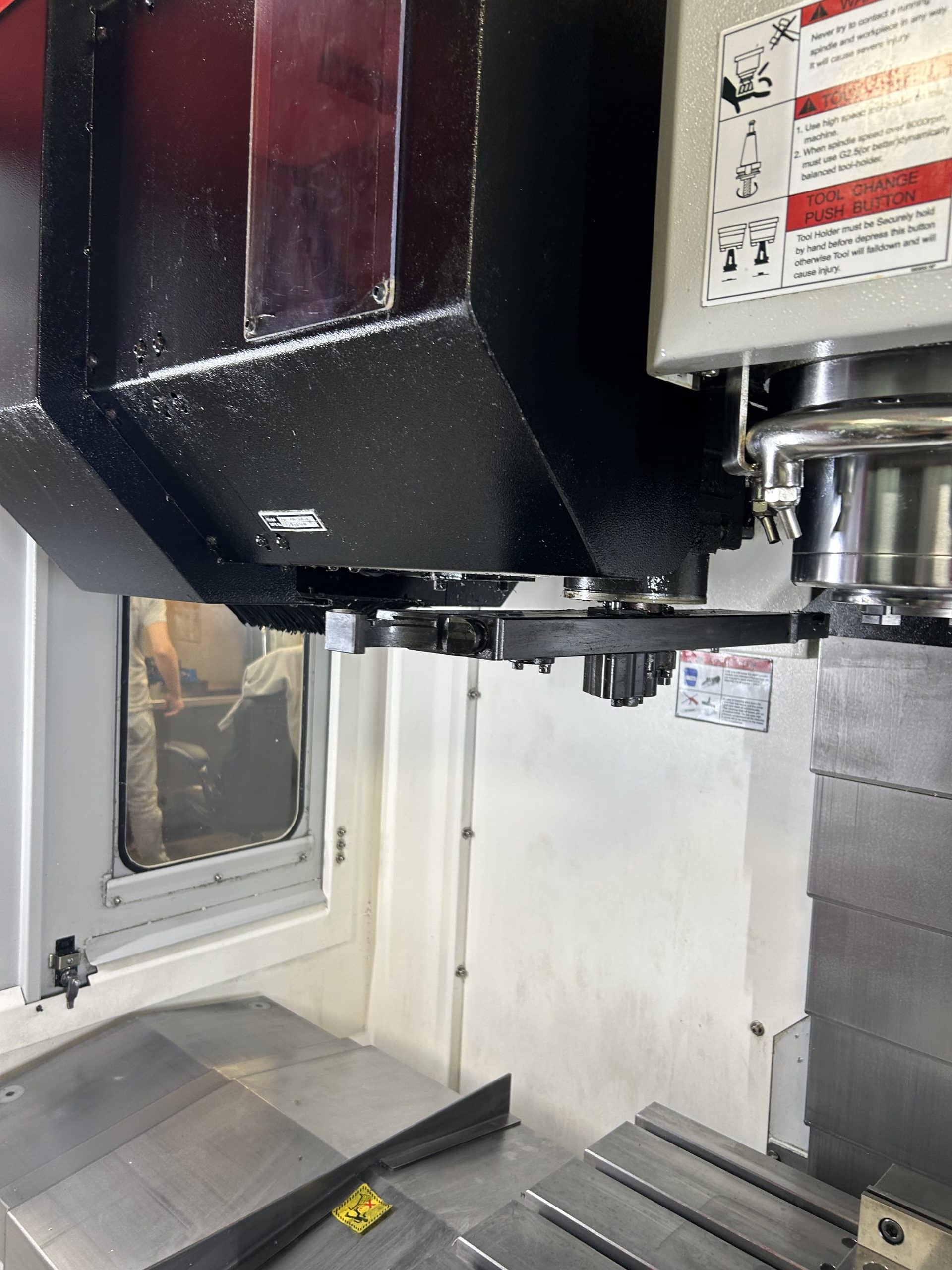 Smart SV-2 CNC Mill, 2022 - Low Hours, 10k RPM Spindle, Upgraded LNS Chip Conveyor, Spindle Chiller, TSC ready, Rigid Tapping - Image 11