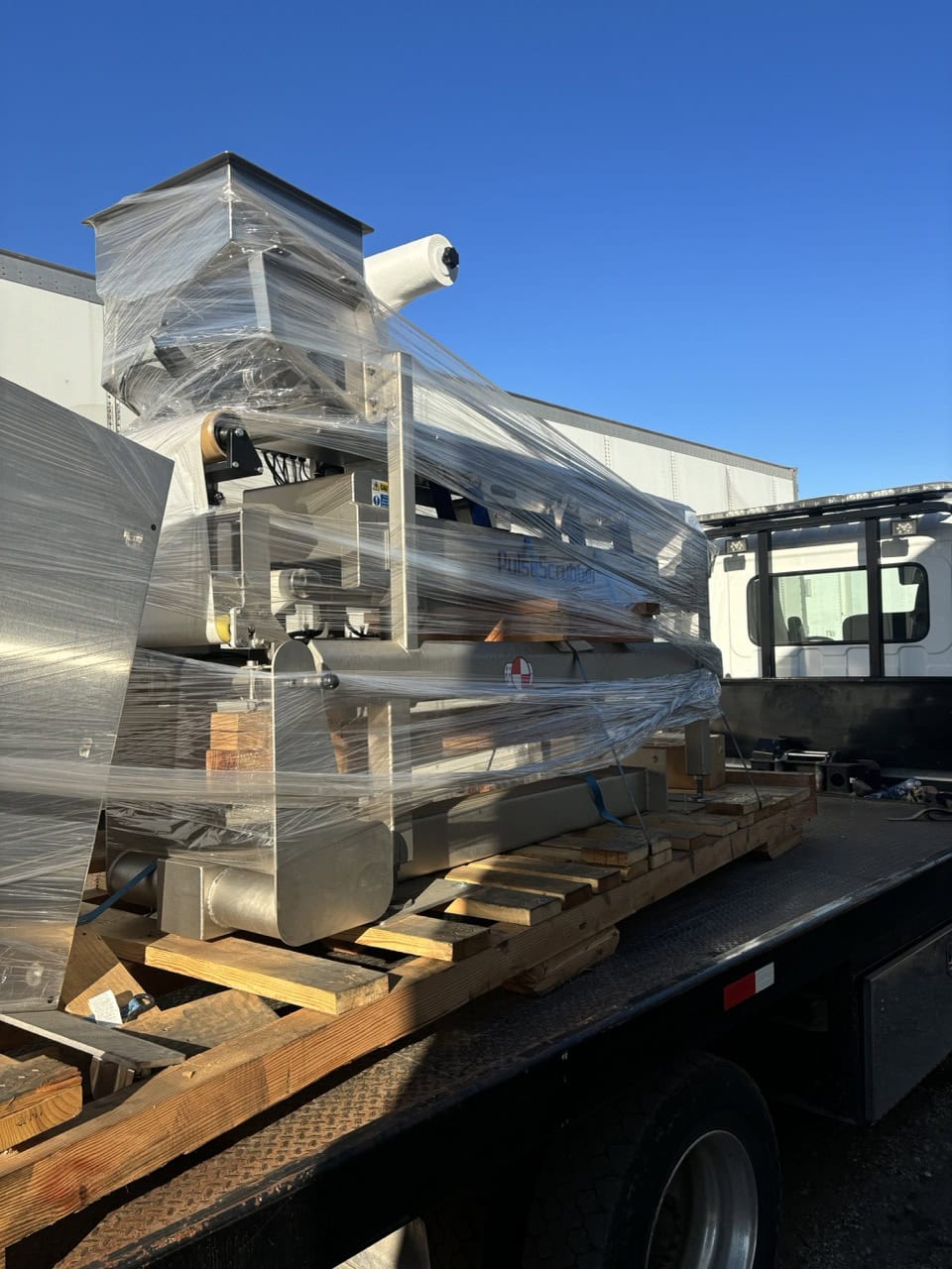 Key Technologies Pulsescrubber Continuous Polisher Stainless Steel Food Equipment with Vacumax Pneumatic Conveyor, 2023 - In Original Packaging! - Image 3