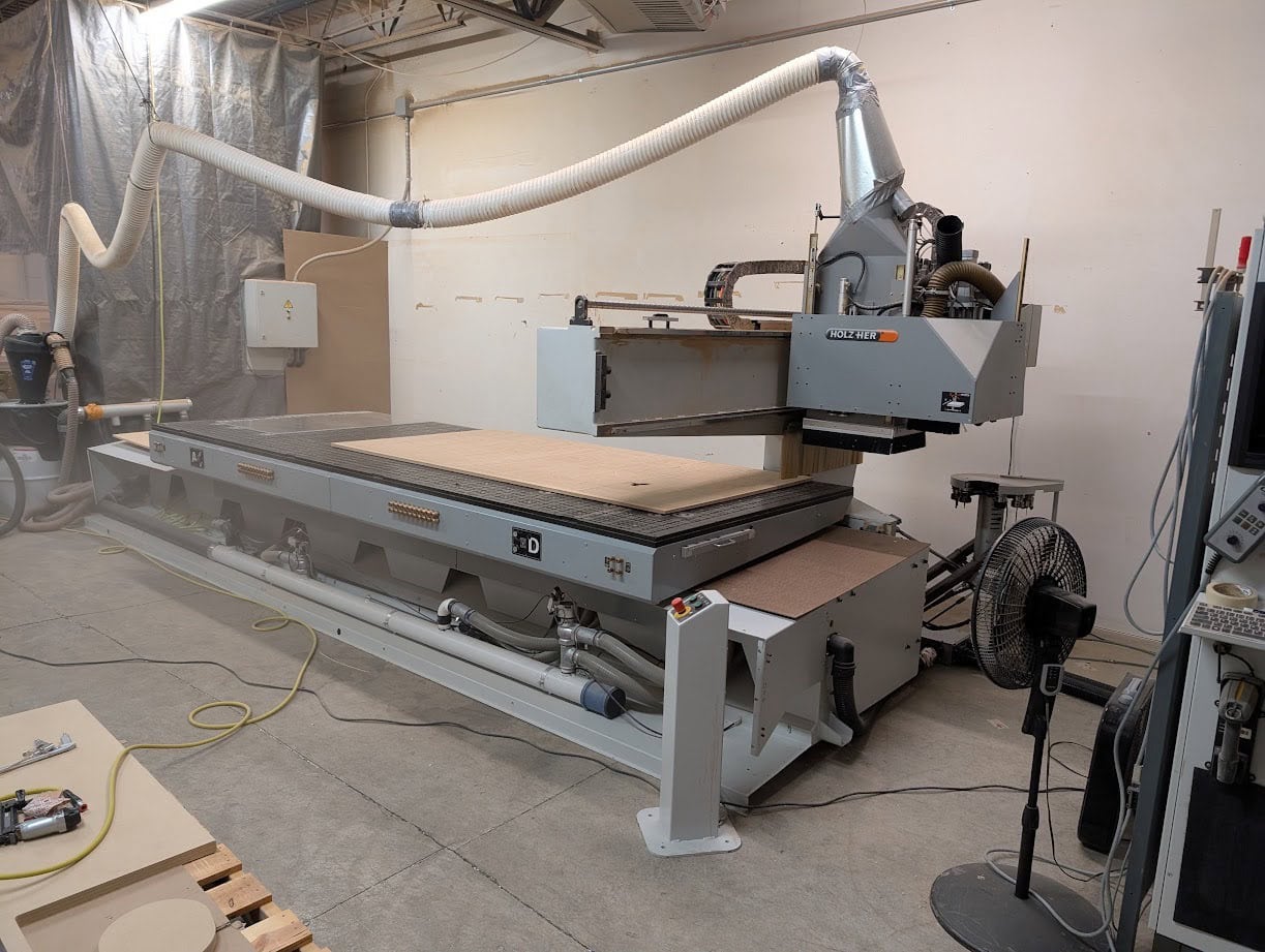 5’ x 12’ Holzher Uni-Master 7226Me CNC Router, 2006 - Tool Changer, 2 Becker Pumps - Image 10