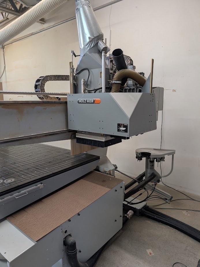 5’ x 12’ Holzher Uni-Master 7226Me CNC Router, 2006 - Tool Changer, 2 Becker Pumps - Image 3