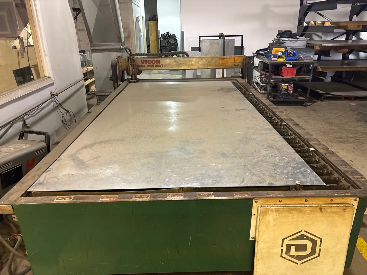5x10 Vicon Dual Twin Drive Plasma Table, 2000 - 60 Amp Hypertherm Powermax 1000 G3 Series - Image 2