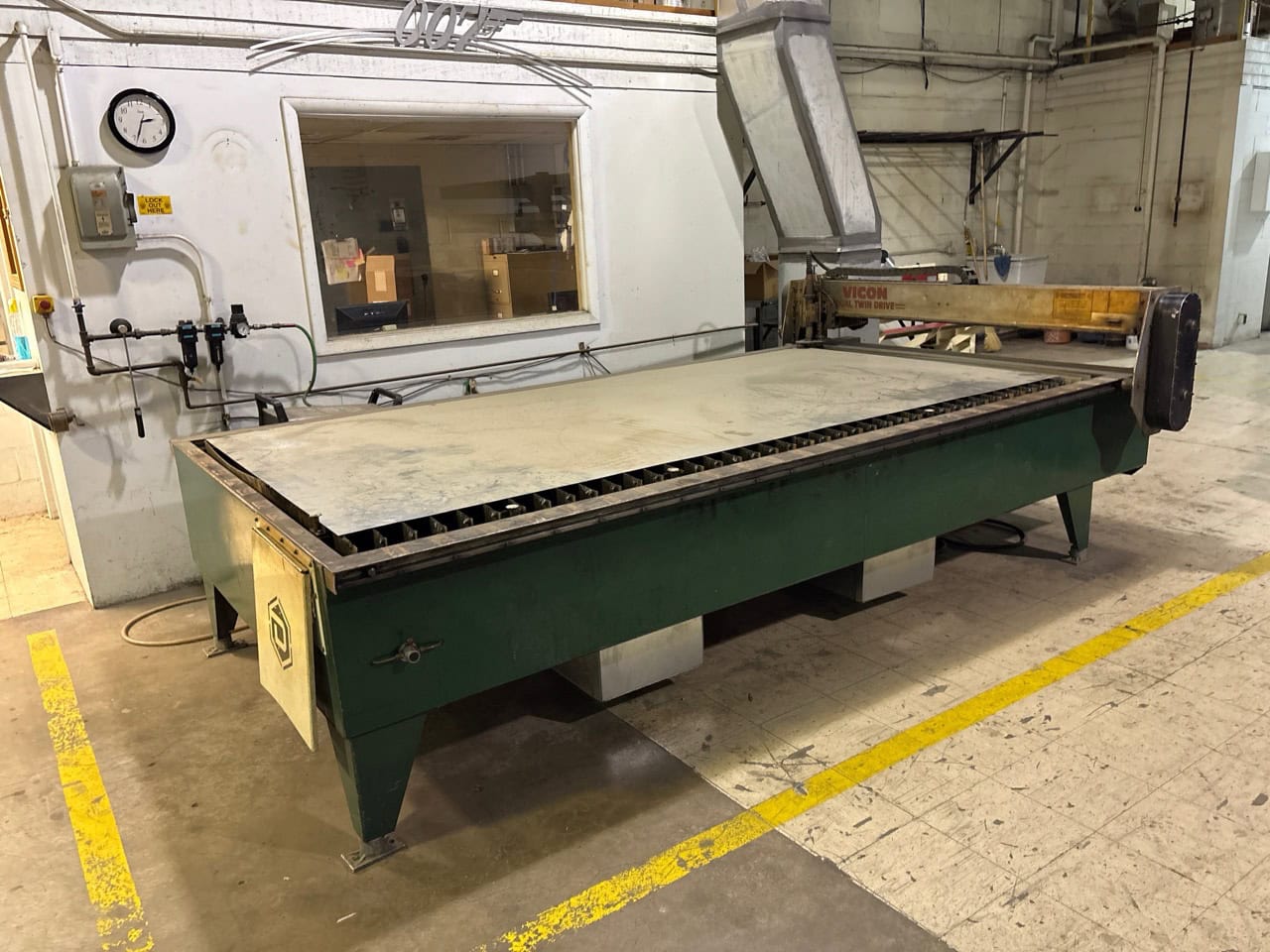 5x10 Vicon Dual Twin Drive Plasma Table, 2000 - 60 Amp Hypertherm Powermax 1000 G3 Series - Image 3