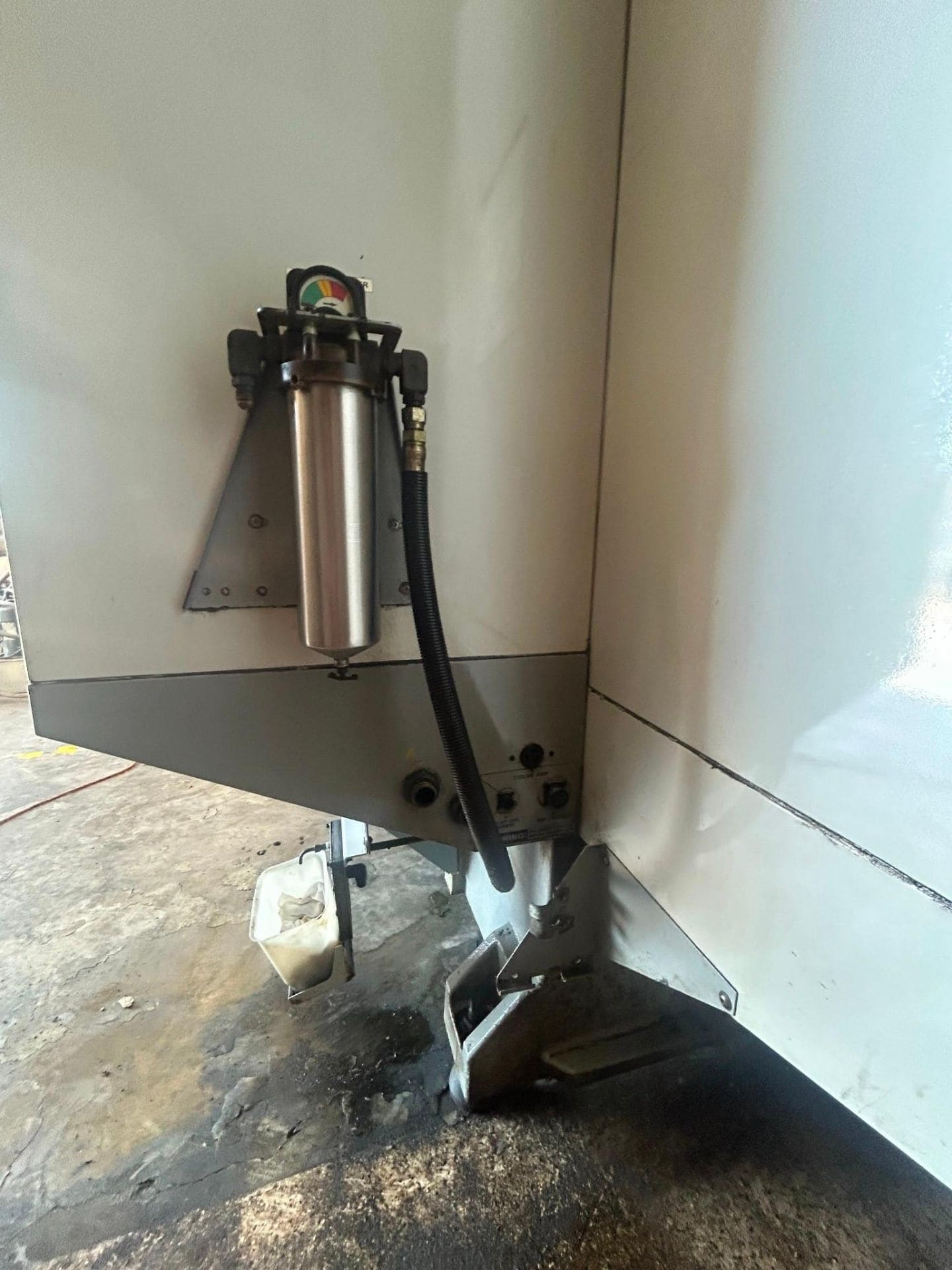 Haas EC-300 300mm CNC HMC, 2006 - Through Spindle Coolant, 8K Spindle - Image 13