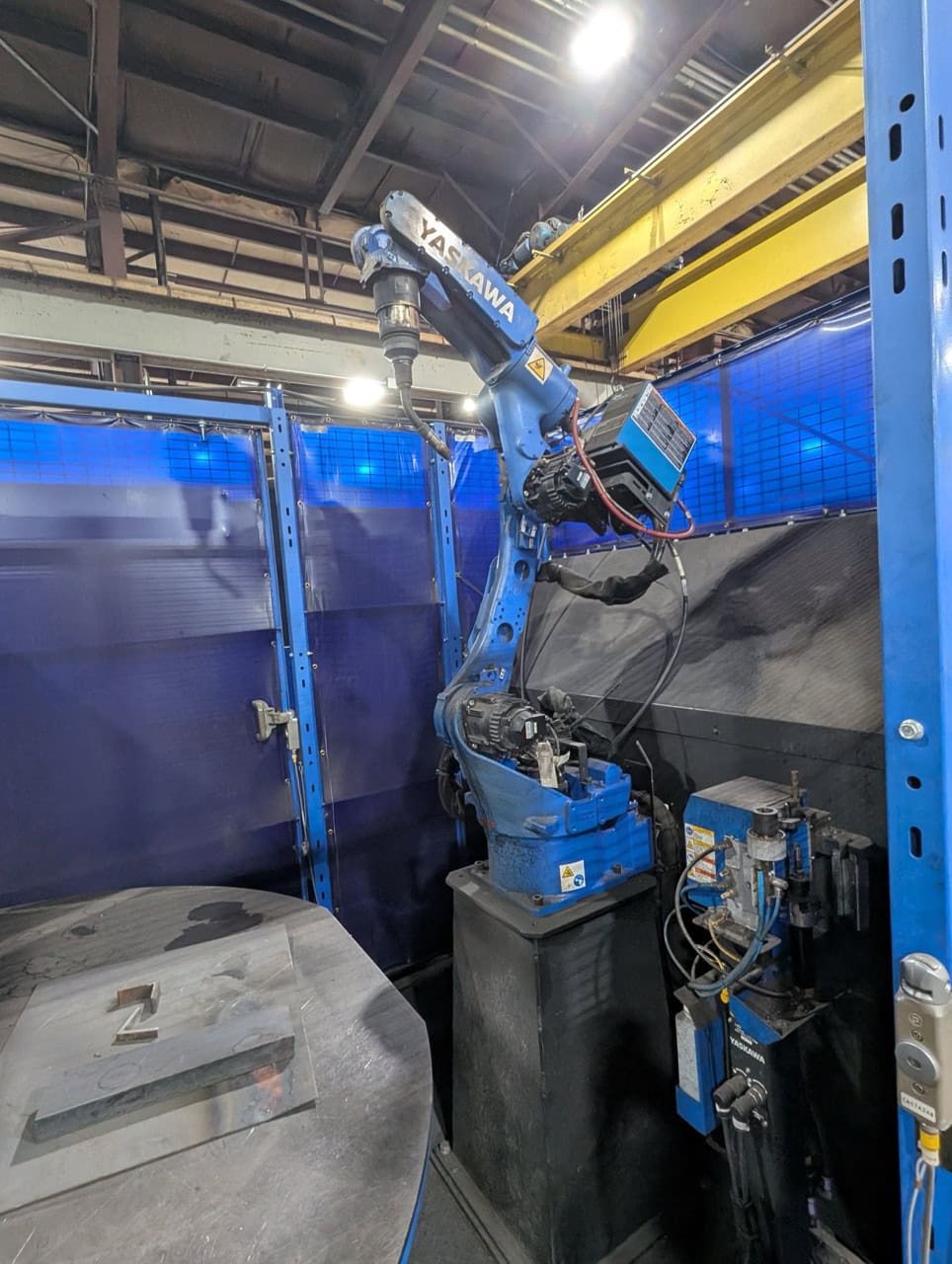 Yaskawa Motoman ArcWorld System AW1000 Robotic Welding Cell, 2019 - AR1440 Robot, MSR655 Turntable Positioner - Image 6
