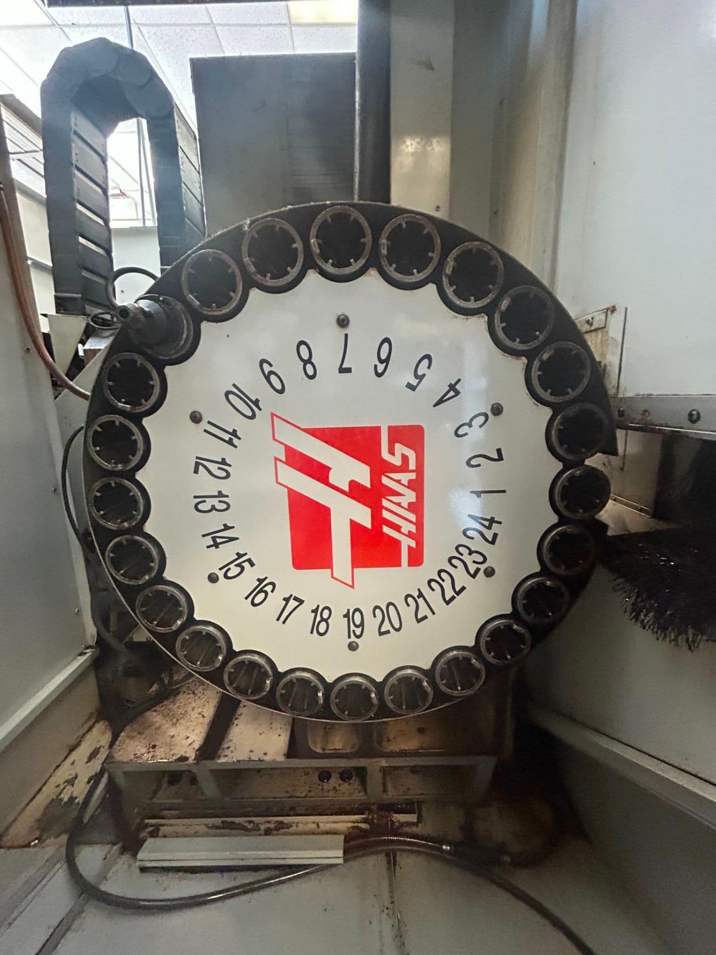 Haas EC-300 300mm CNC HMC, 2006 - Through Spindle Coolant, 8K Spindle - Image 17
