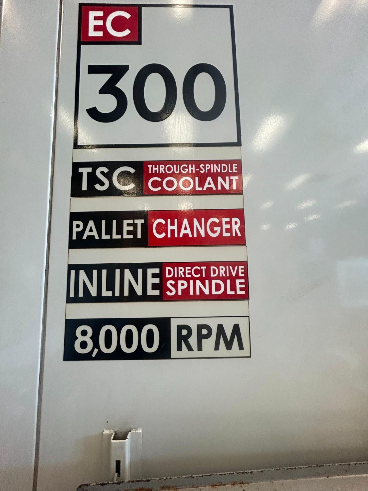 Haas EC-300 300mm CNC HMC, 2006 - Through Spindle Coolant, 8K Spindle - Image 18