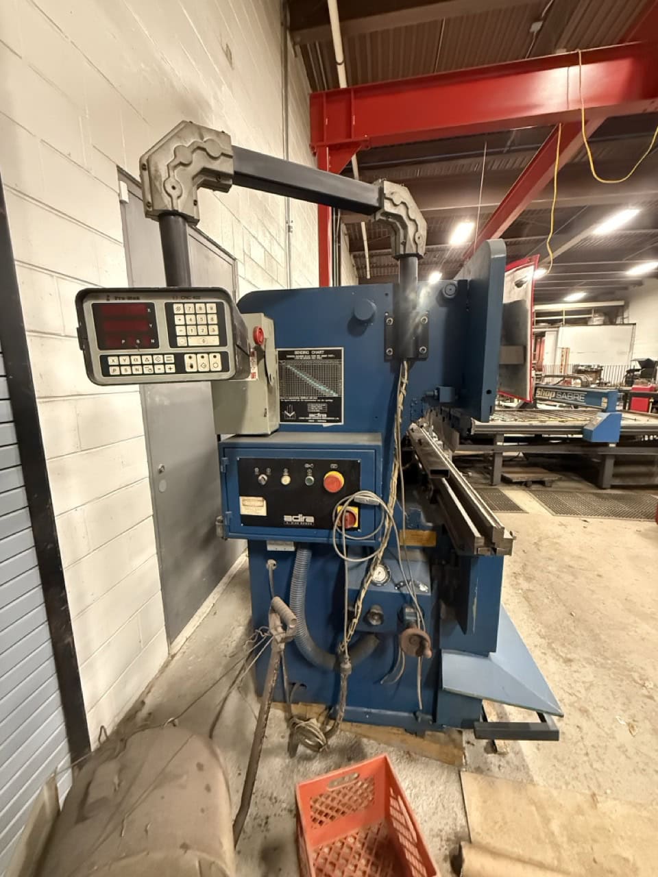 35 Ton x 6.5' Adira QHA-3220 Hydraulic Press Brake, 1996 - Backgauge, Pro Mek CNC 402 Control - Image 2