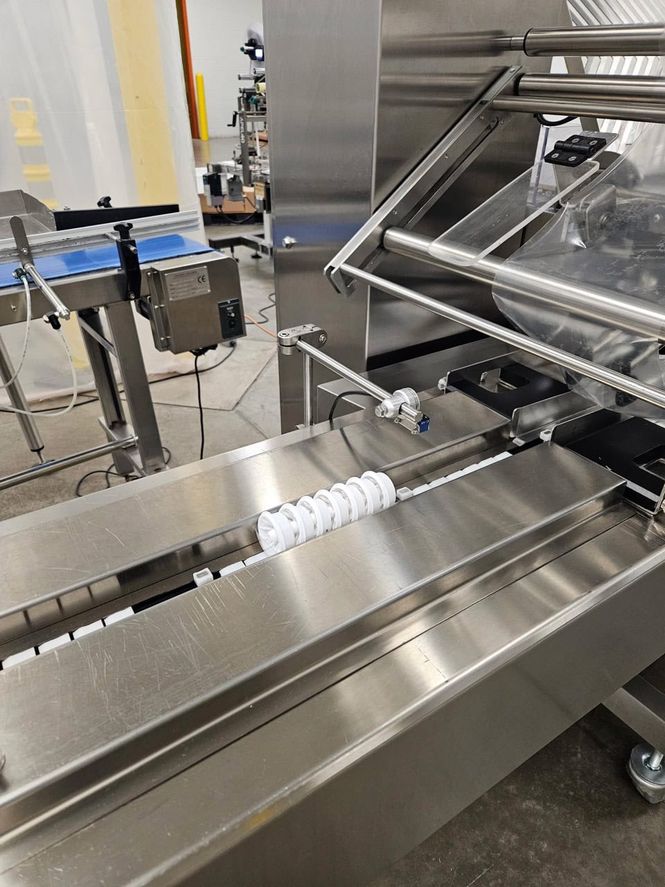 Reepack ReeFlow 50 Flow Stainless Steel Wrap Machine, 2021 - Right Hand Version, 2-Up - Image 2