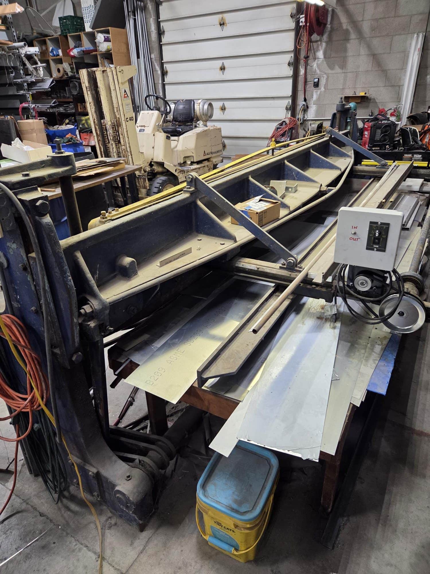 12' x 18 Gauge Wysong A-144 Pneumatic Shear - Backgauge - Image 2