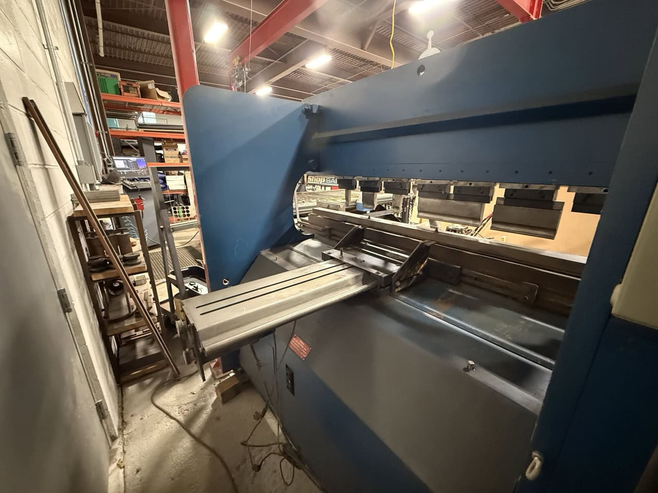 35 Ton x 6.5' Adira QHA-3220 Hydraulic Press Brake, 1996 - Backgauge, Pro Mek CNC 402 Control - Image 3