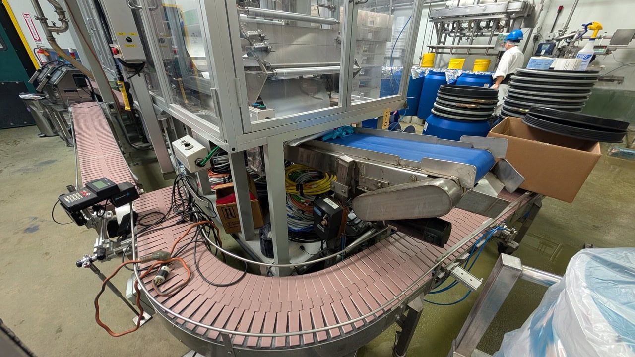 Toyo Four-side MV50-12 Sachet Packaging Machine, 2021 - 12 Lanes - Image 4