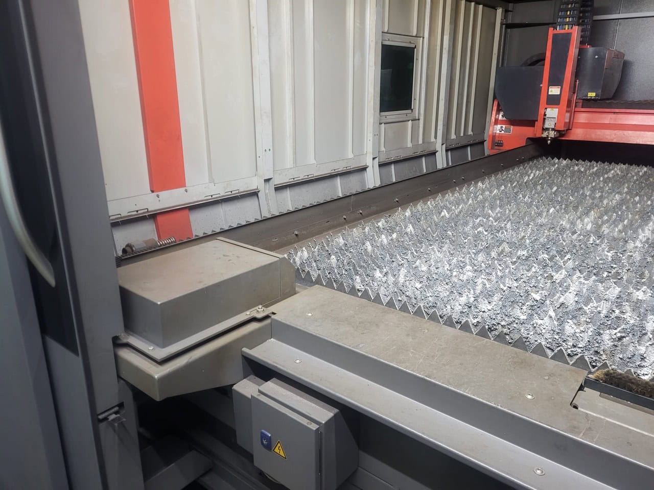 6000 Watt Bystronic BySmart 3015 Fiber CNC Laser, 2021 - Shuttle Table, 5' x 10', Low Hours - Image 5