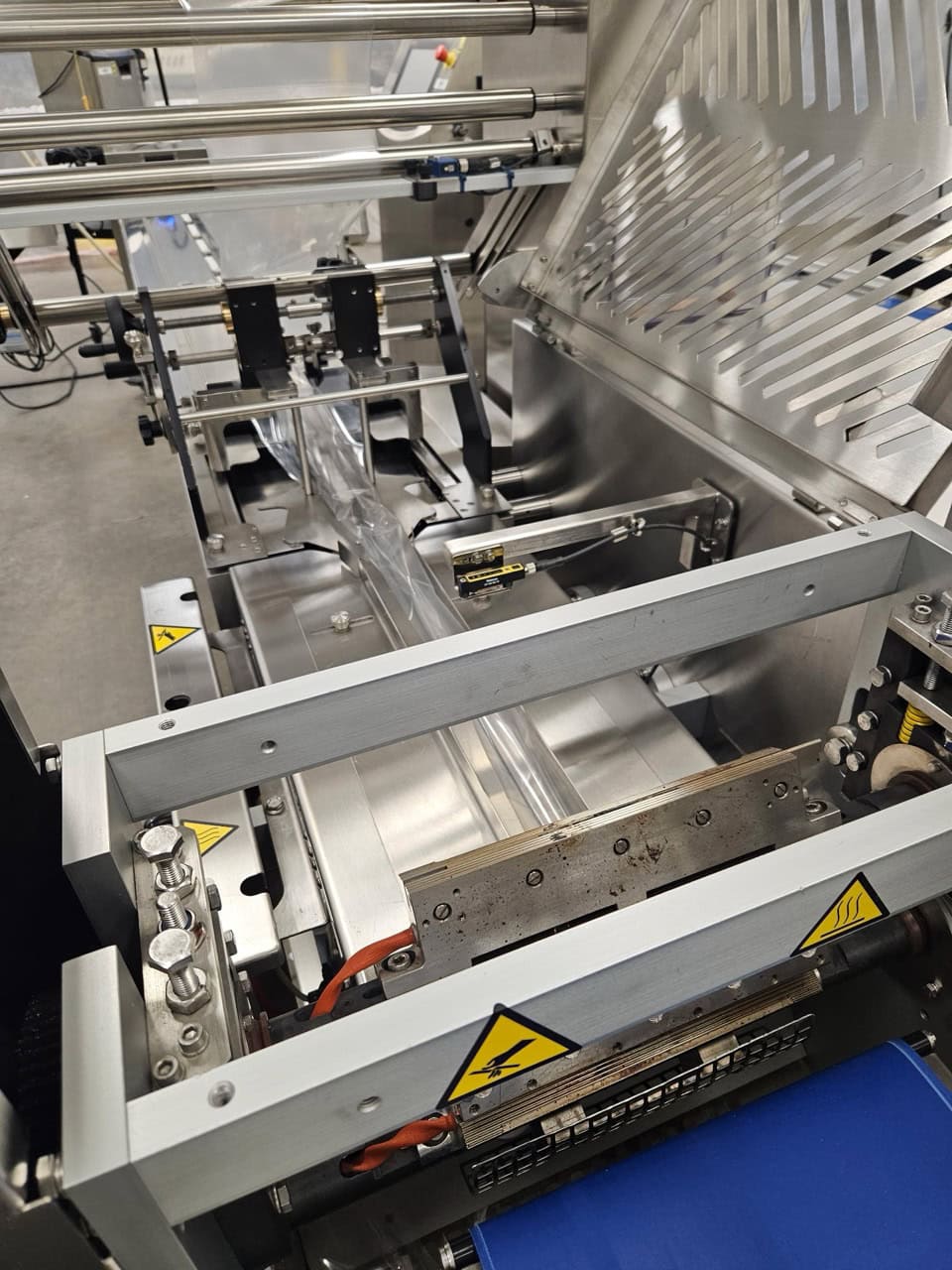 Reepack ReeFlow 50 Flow Stainless Steel Wrap Machine, 2021 - Right Hand Version, 2-Up - Image 7