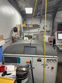 6.5' x 10' Flow Mach 3 3015 Waterjet, 2018 - 94,000 PSI, Low Hours, Well Maintained, Custom Guards, NEEDS TO MOVE - Image 12