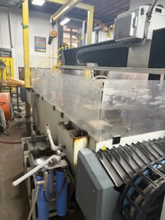 6.5' x 10' Flow Mach 3 3015 Waterjet, 2018 - 94,000 PSI, Low Hours, Well Maintained, Custom Guards, NEEDS TO MOVE - Image 15