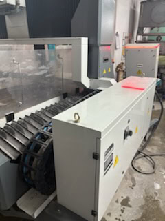 6.5' x 10' Flow Mach 3 3015 Waterjet, 2018 - 94,000 PSI, Low Hours, Well Maintained, Custom Guards, NEEDS TO MOVE - Image 16