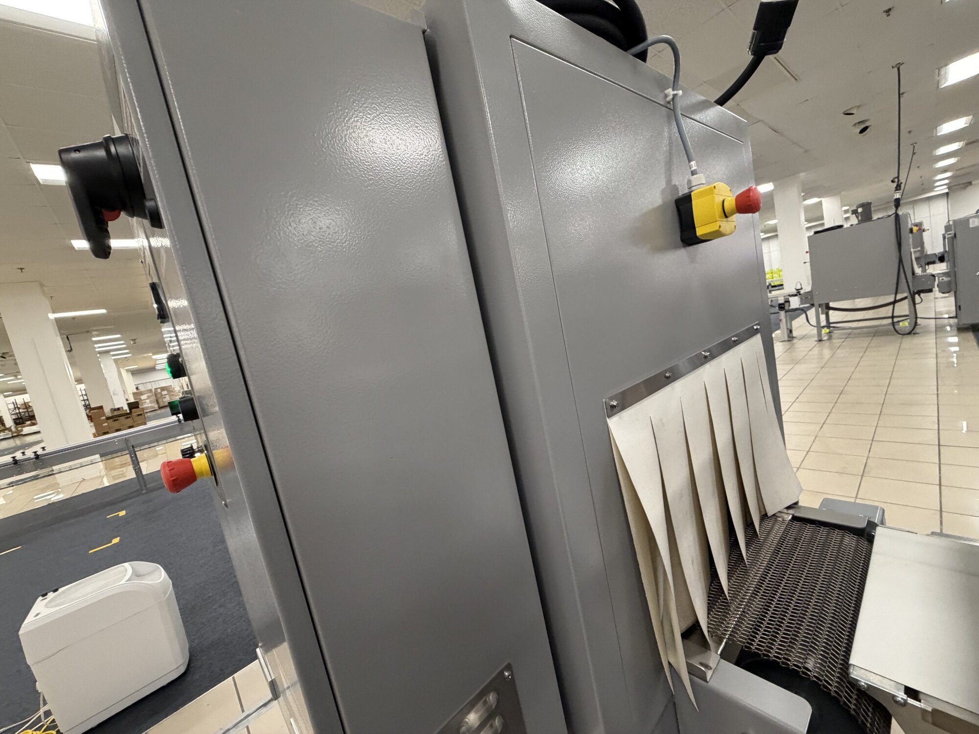Texwrap 2219L-MTX23030 Fully Automatic In-line L-Bar Sealer and 1322 Single Chamber Shrink Tunnel, 2023 - Image 5