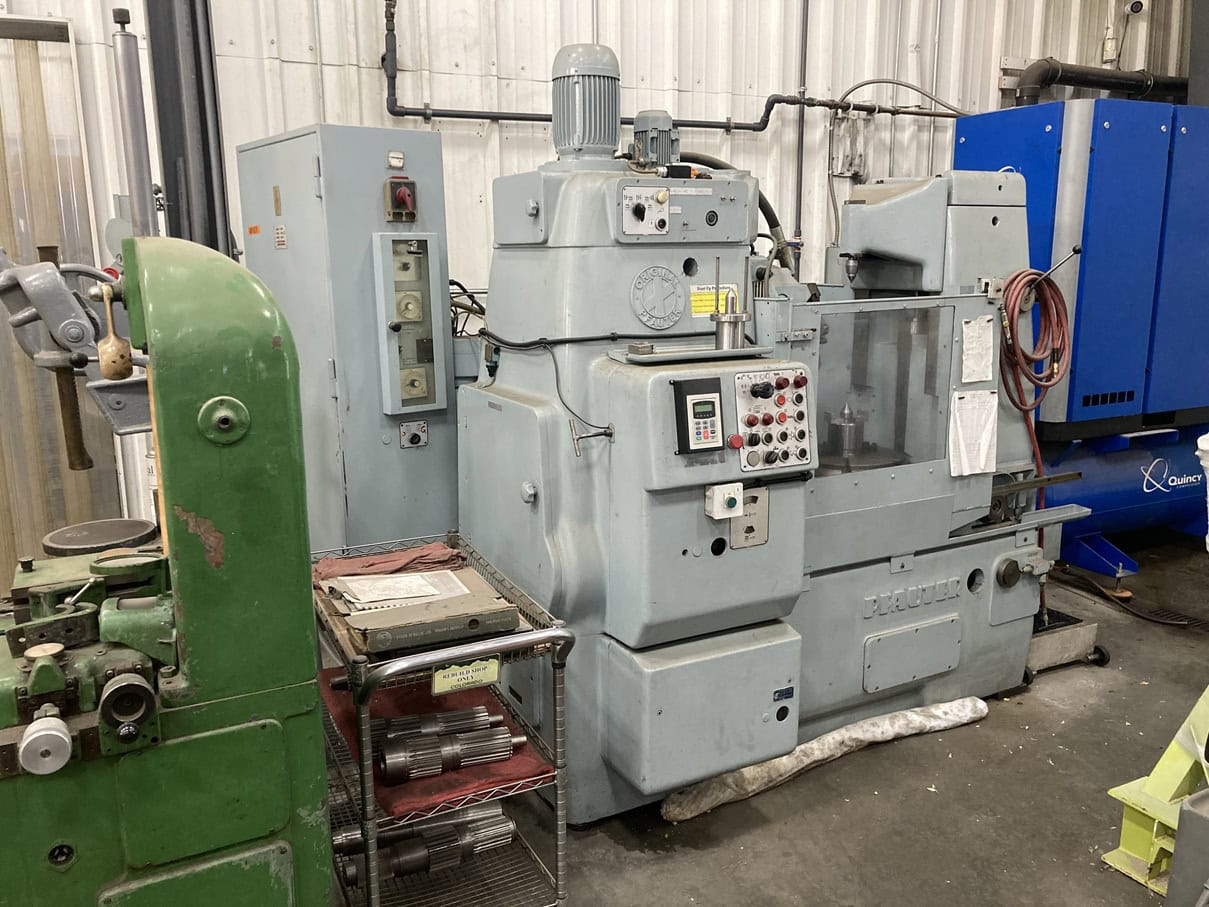 Pfauter P400 Gear Hobber, 1973 - Under Power, Tooling