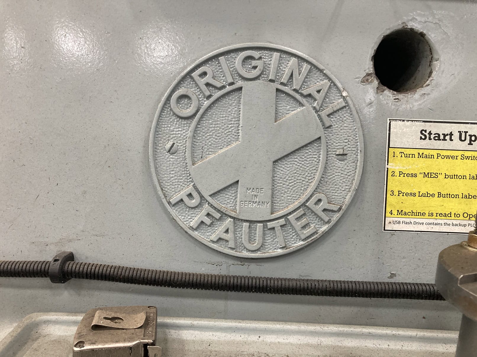 Pfauter P400 Gear Hobber, 1973 - Under Power, Tooling - Image 4