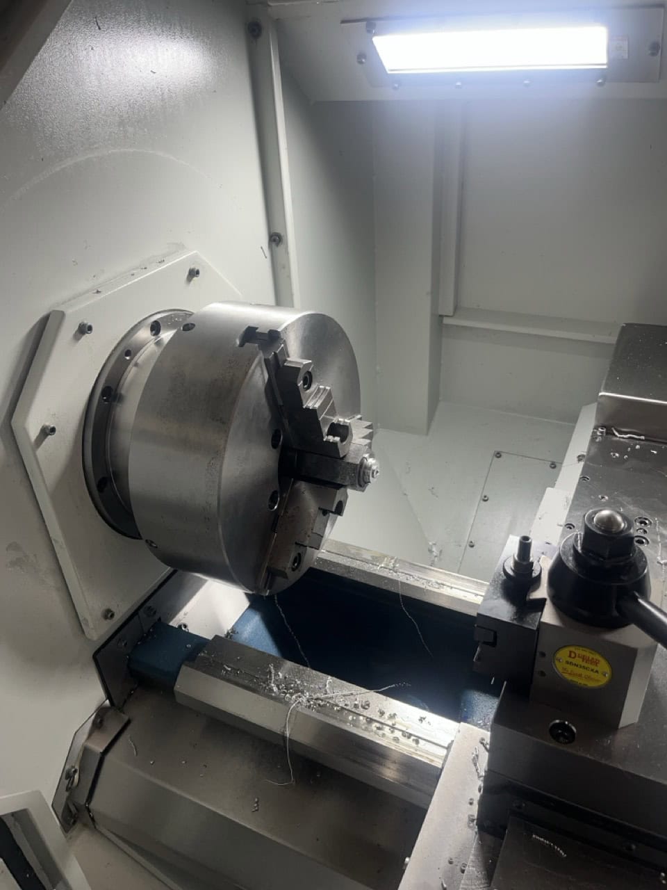 Romi C-470 CNC Teach Lathe, 2024 - Tailstock, 2.56" Spindle Bore - Image 2