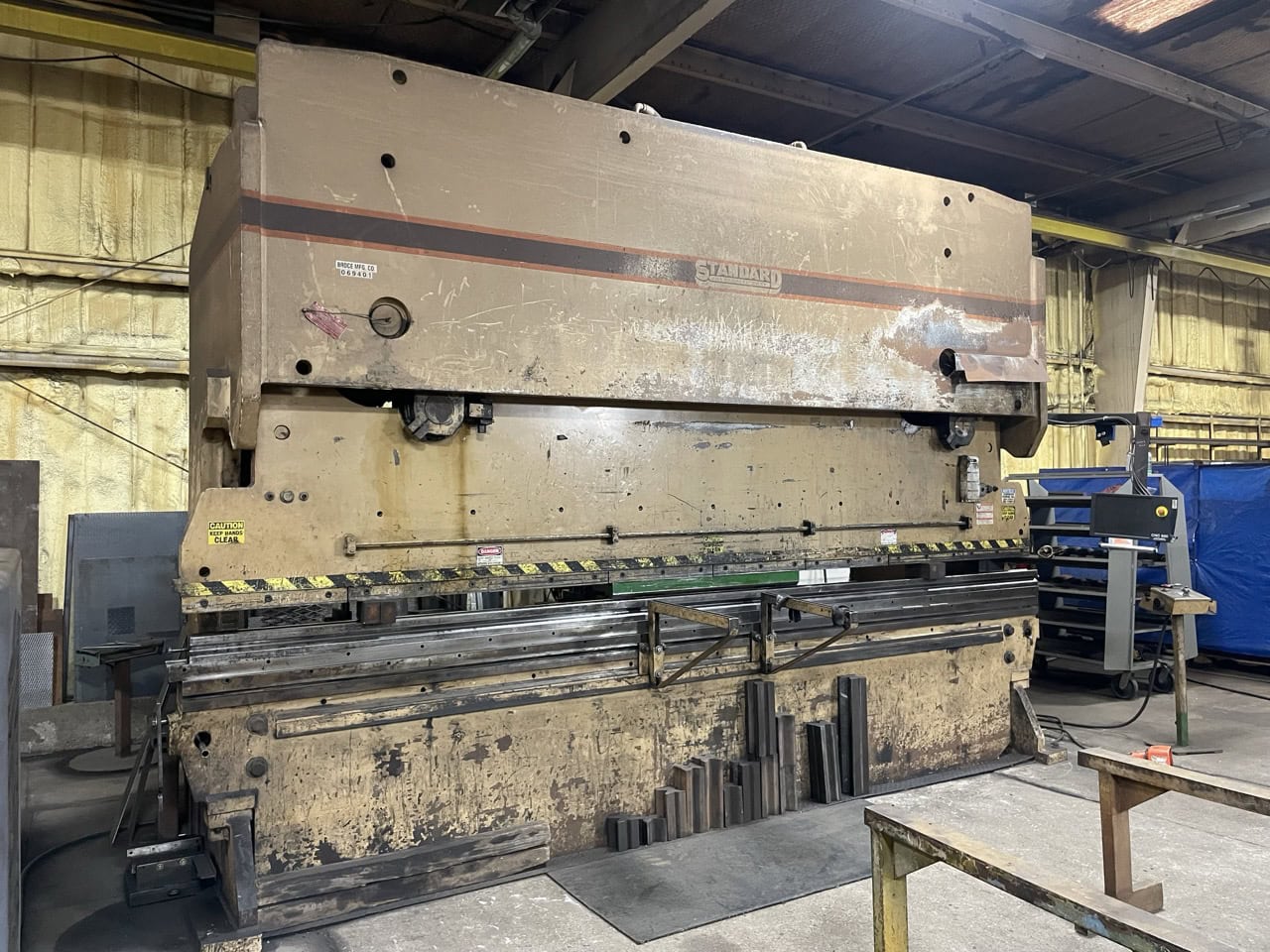 325 Ton x 16' Standard AB-325-16 CNC Press Brake, 1994 - Automec CNC Control (2 years old) Back Gauge, Tooling Included, Pit Required