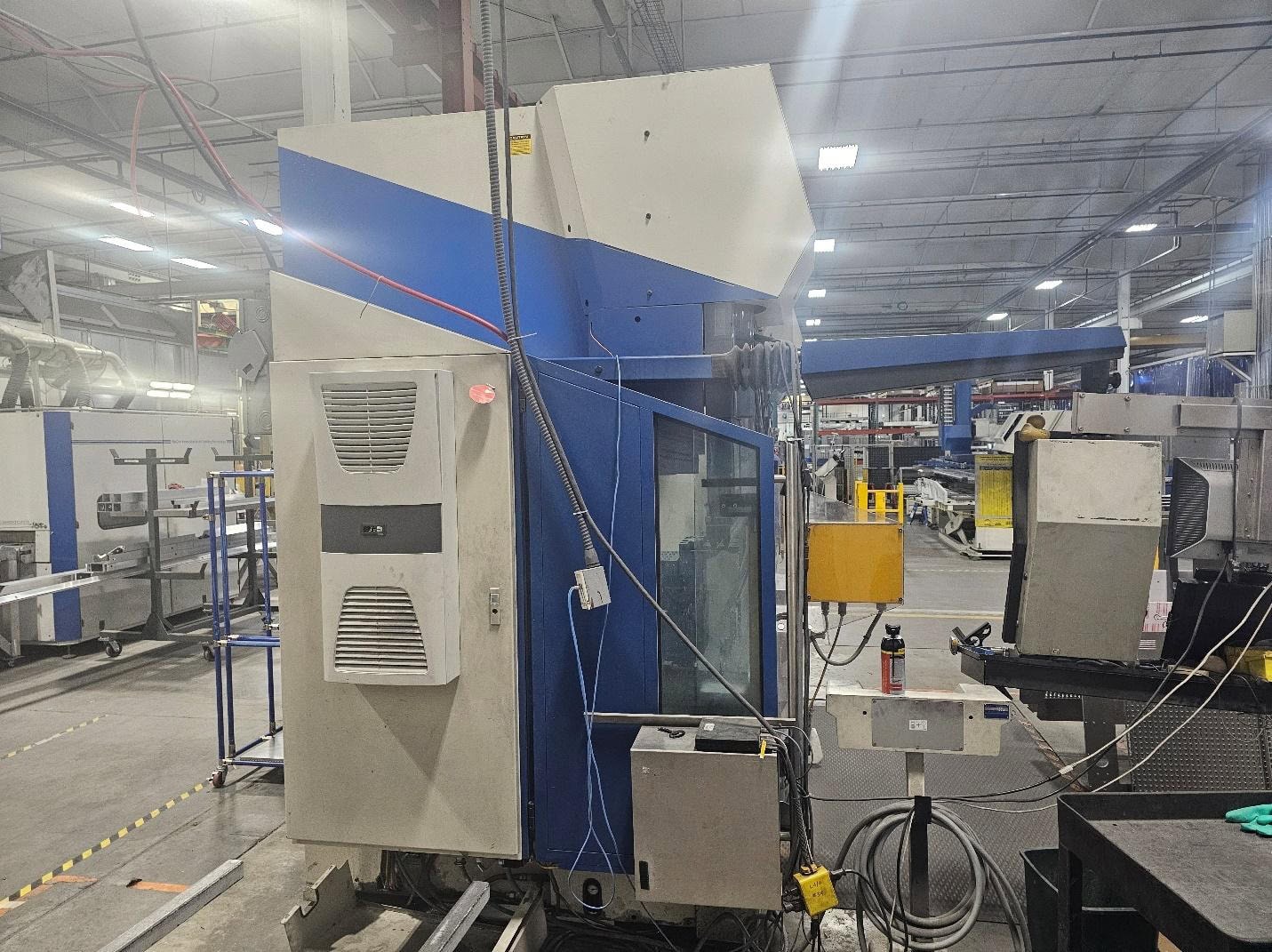 220 Ton x 13' Trumpf Trumabend V200 CNC Press Brake, 2005 - Image 10