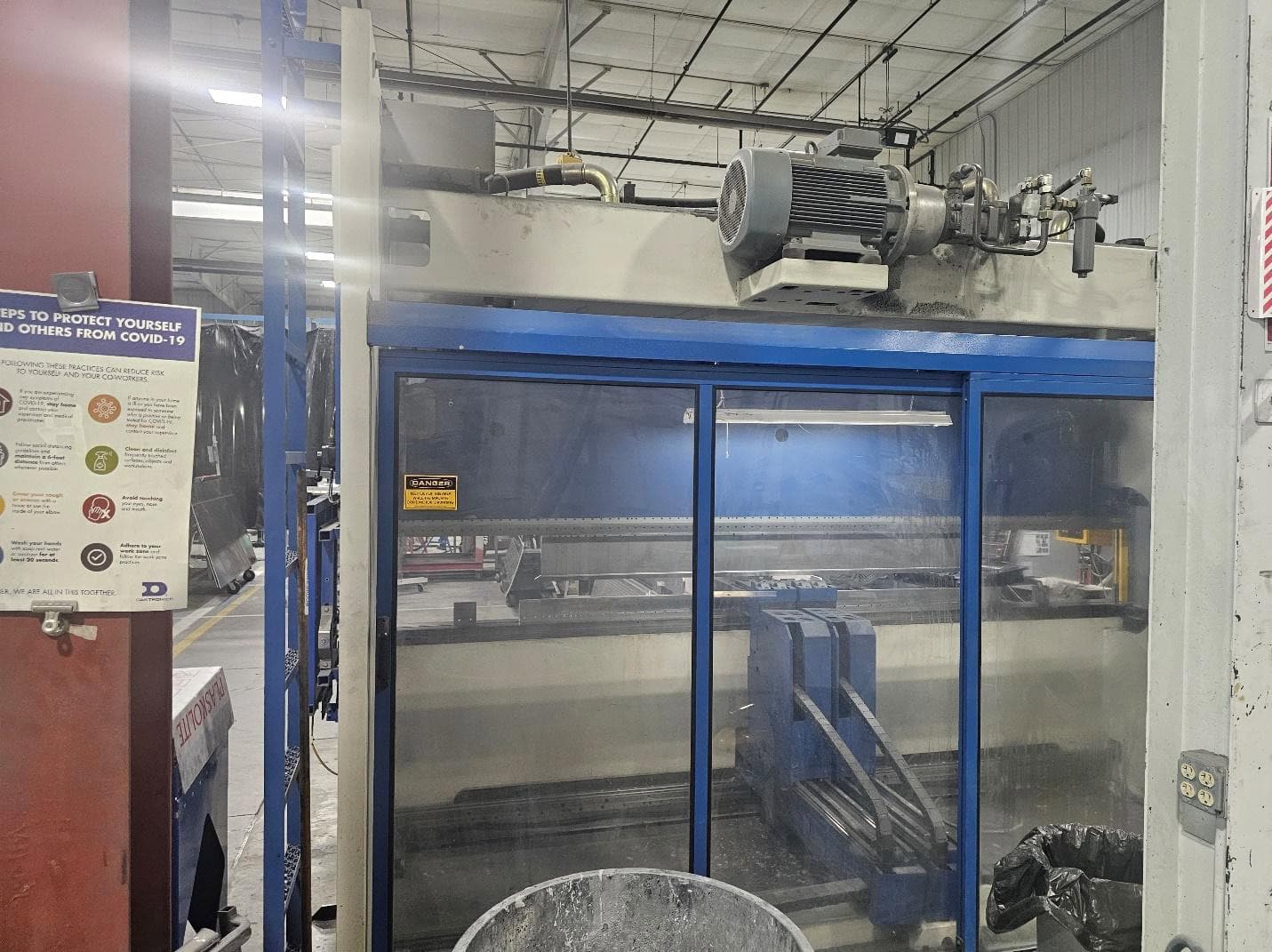 220 Ton x 13' Trumpf Trumabend V200 CNC Press Brake, 2005 - Image 8